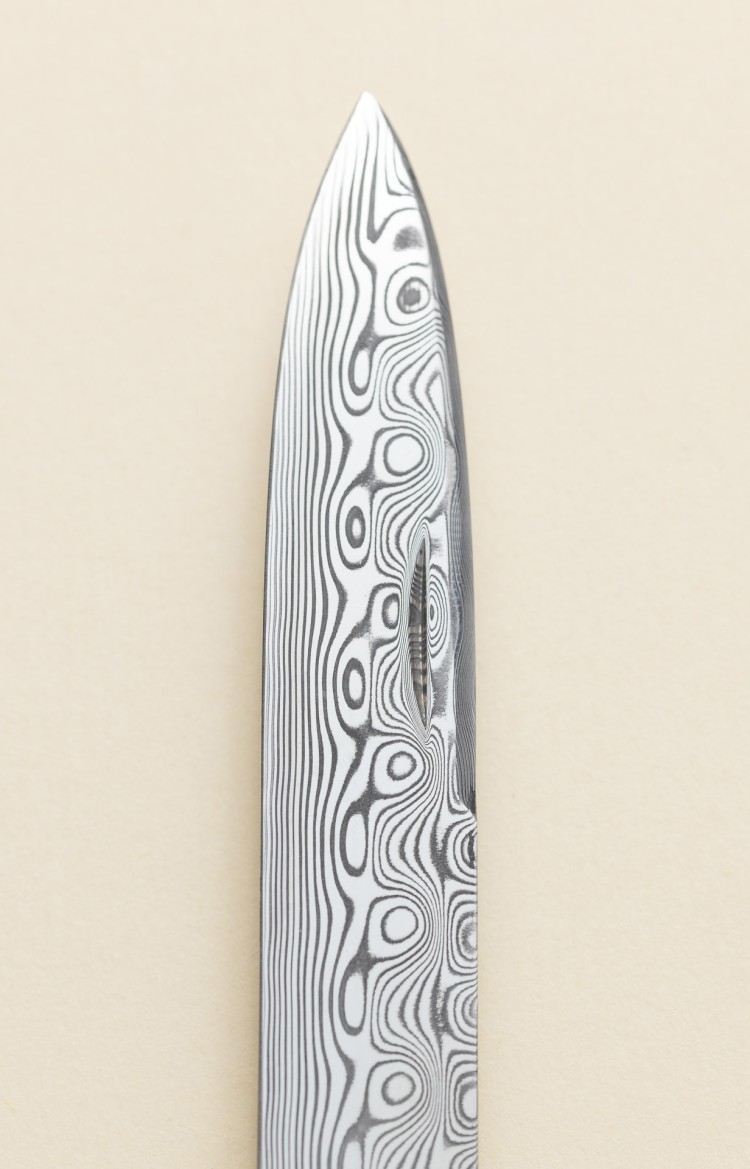 Photo de la lame damas de Artzaina, couteau basque en bois de fer d'Arizona