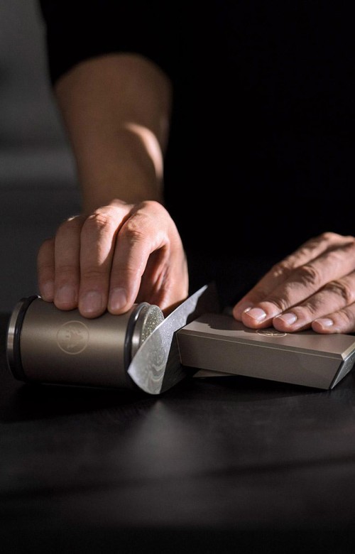 Photo de l'affuteur guidé HORL®3 PRO en aluminium en fonctionnement.