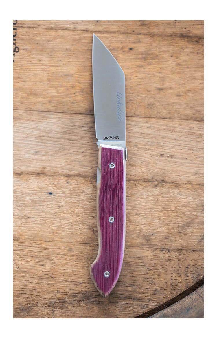 Urkulua - couteau de poche en douelle d'Irouléguy Urkulua - couteau de poche en douelle d'Irouléguy