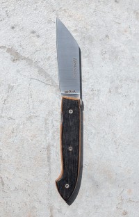 Urkulua - couteau de poche en douelle de Whisky tourbé Urkulua - couteau de poche en douelle de Whisky tourbé