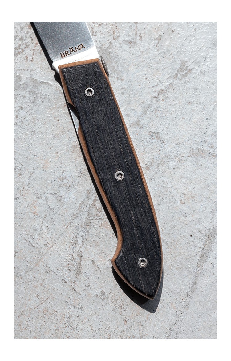 Urkulua - couteau de poche en douelle de Whisky tourbé Urkulua - couteau de poche en douelle de Whisky tourbé