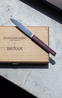 Taldea, couteaux de table haut de gamme en corne de bélier Taldea, couteaux de table haut de gamme en corne de bélier