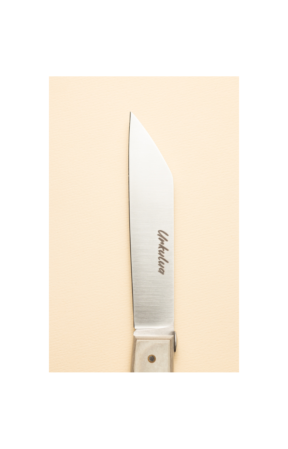 Urkulua, couteau de table en paperstone