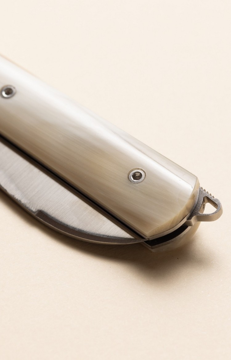 L'Alios - horn switchblade knife