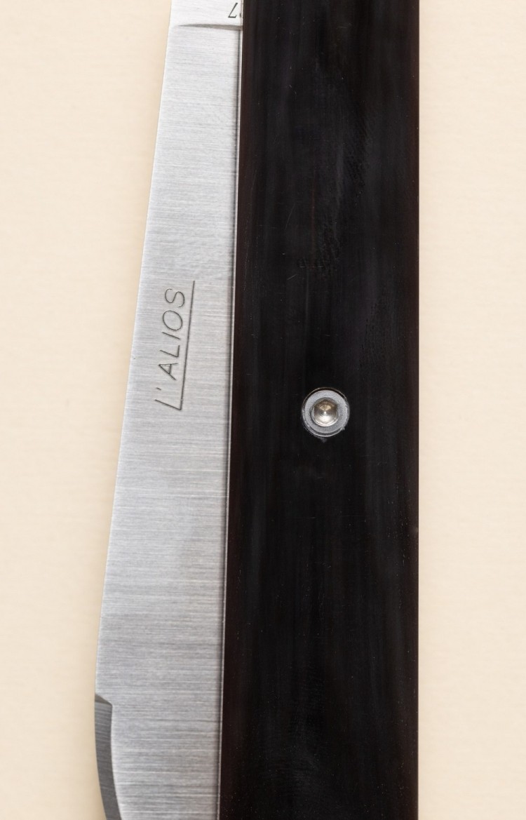 L'Alios - horn switchblade knife