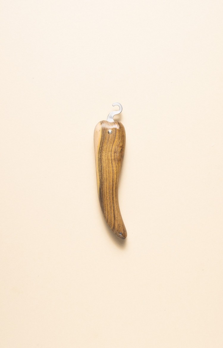 Bixia, wooden pepper shaped knife