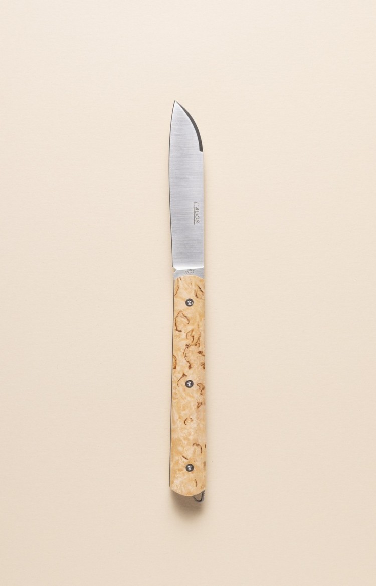 Photo du couteau artisanal l'Alios en bois de bouleau, lame ouverte