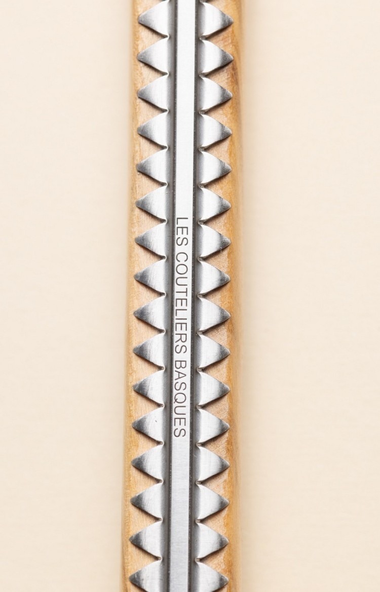 Artzaina, wooden table knife