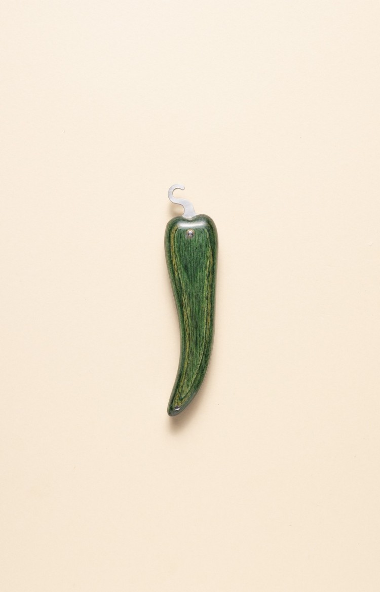 Photo de Bixia couteau artisanal basque en forme de piment d'Espelette vert