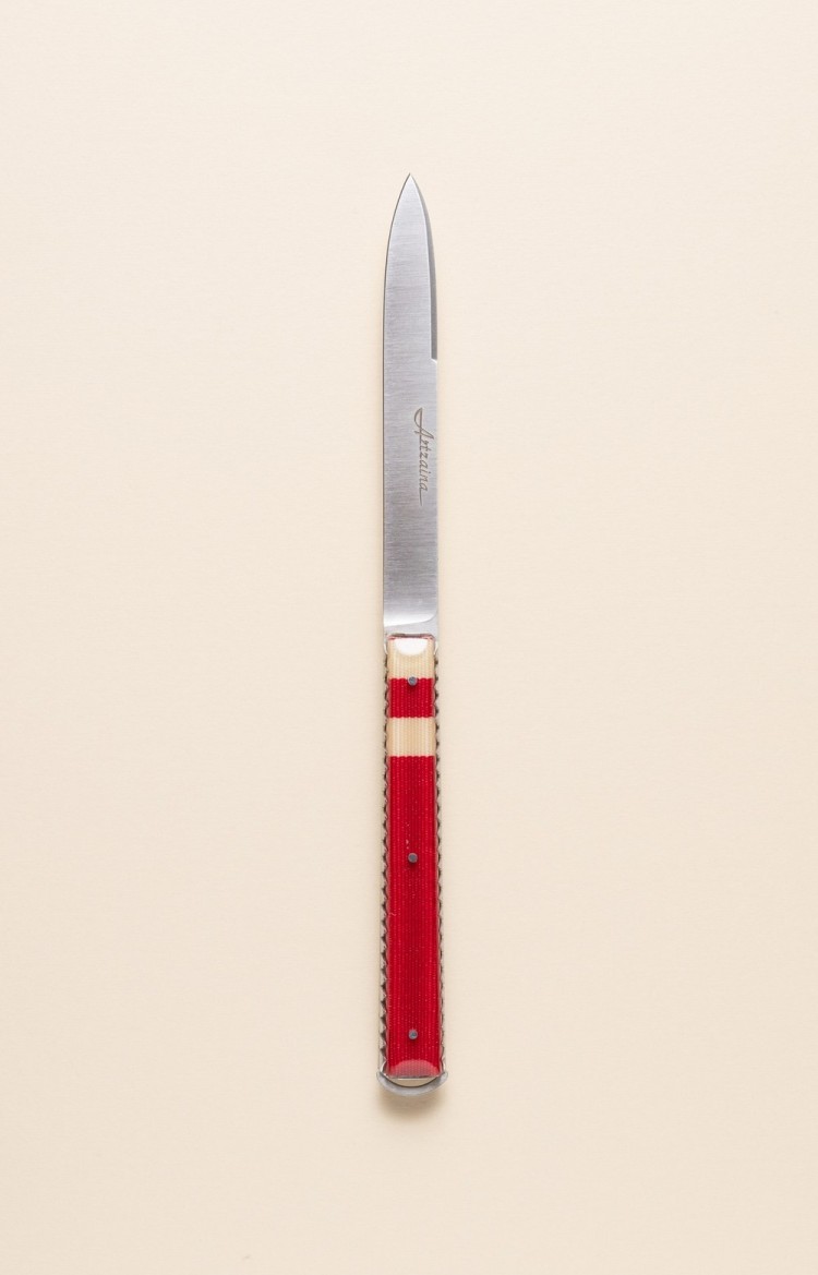 Artzaina, table knife made out of basque table linen