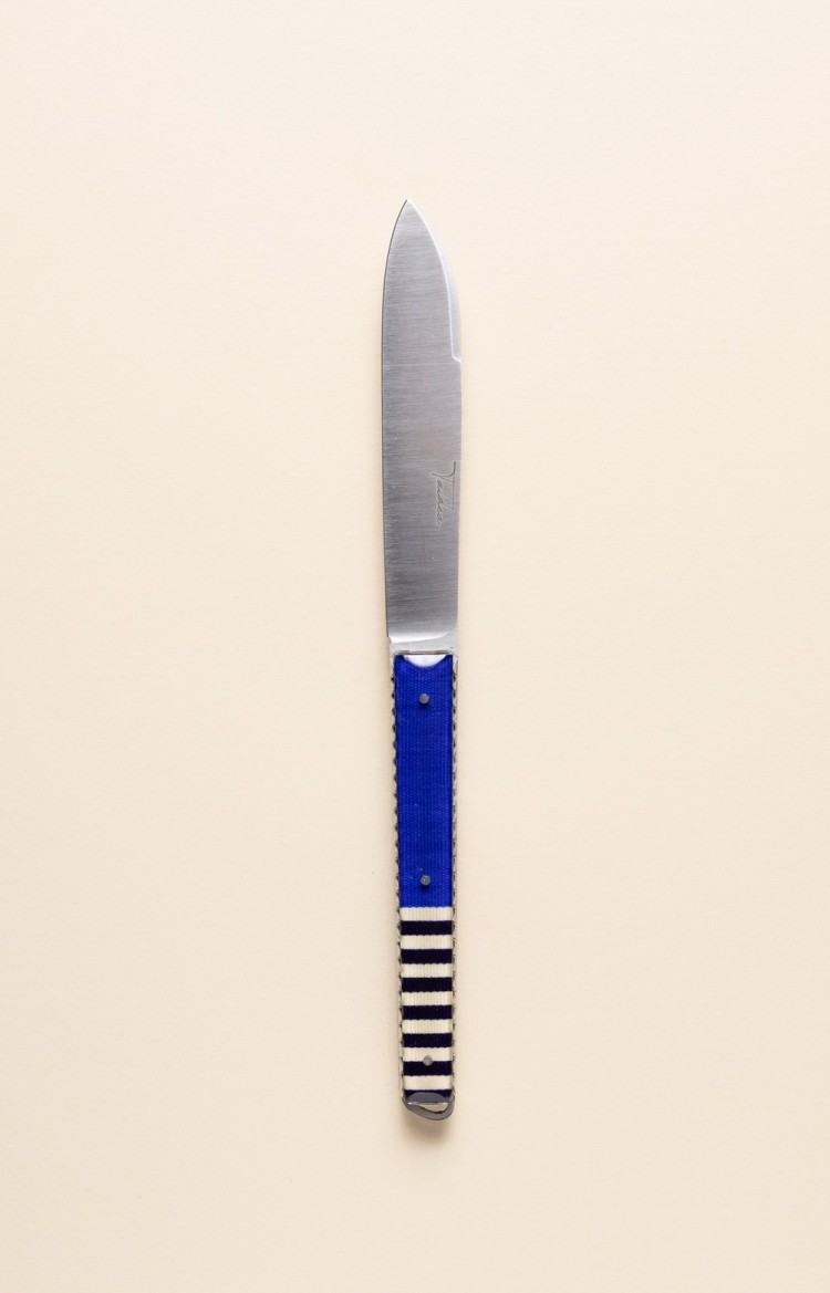 Photo de Taldea, couteau de table en linge basque bleu foncé