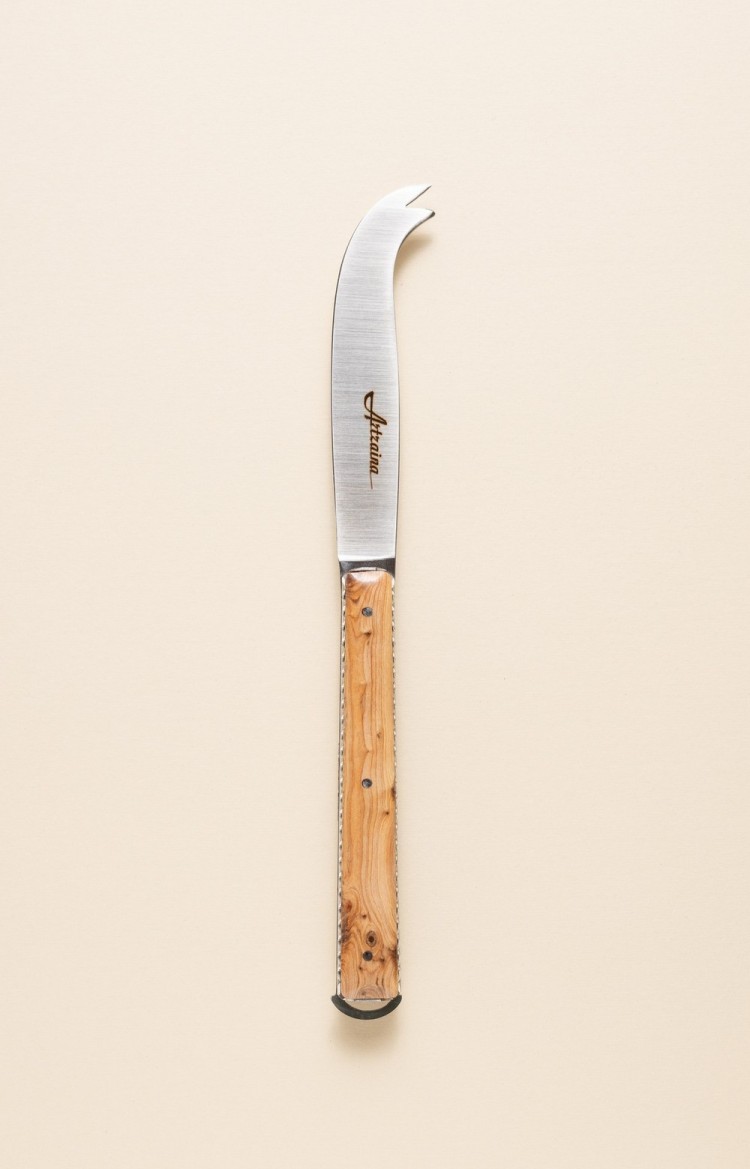 Artzaina, wooden cheese knife