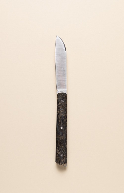 L'Alios, couteau pliant artisanal en fat carbon par Les Couteliers Basques
