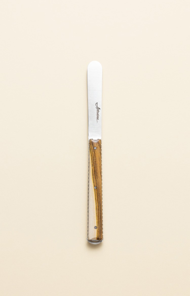 Photo de Artzaina, couteau à beurre en pistachier