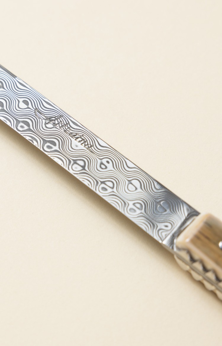 Artzaina, couteau de table luxe en ivoire de mammouth et lame damas