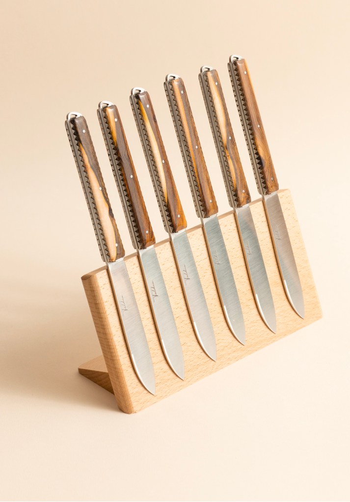 Knife displays – High-quality French artisanal craftsmanship